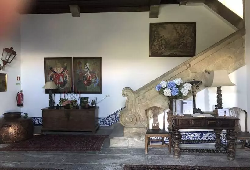 Casa Das Torres De Oliveira