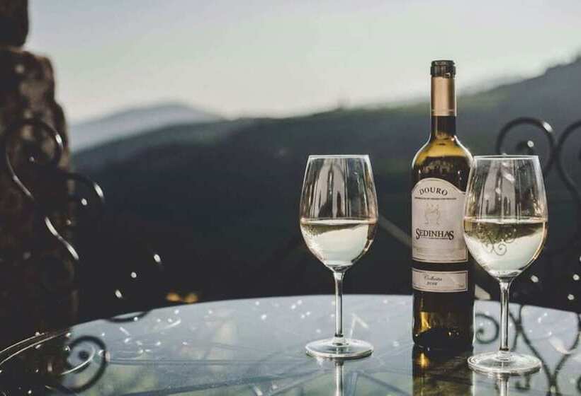 Casa Das Torres De Oliveira