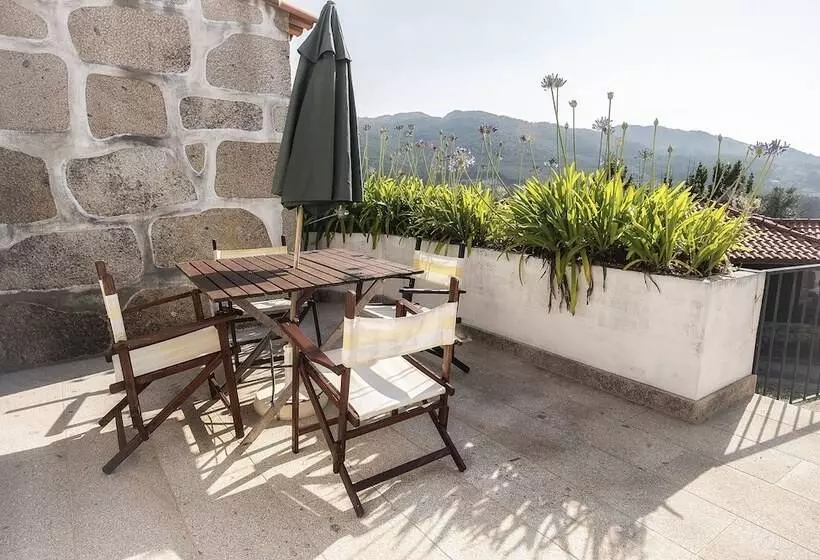 Casa Das Torres Da Facha