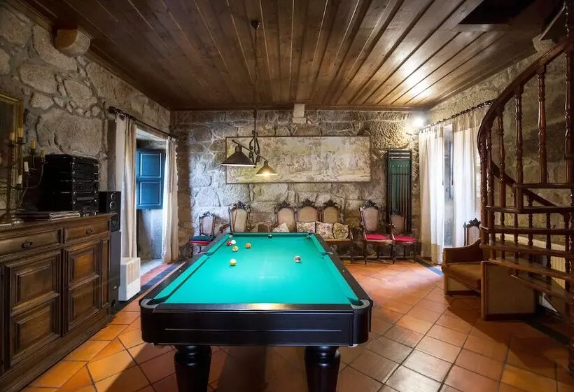 Casa Das Torres Da Facha