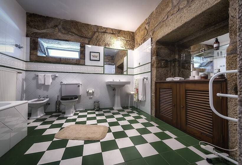 Casa Das Torres Da Facha