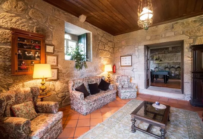 Casa Das Torres Da Facha