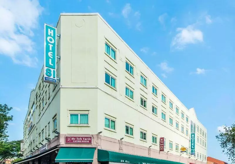Hotel 81 Tristar