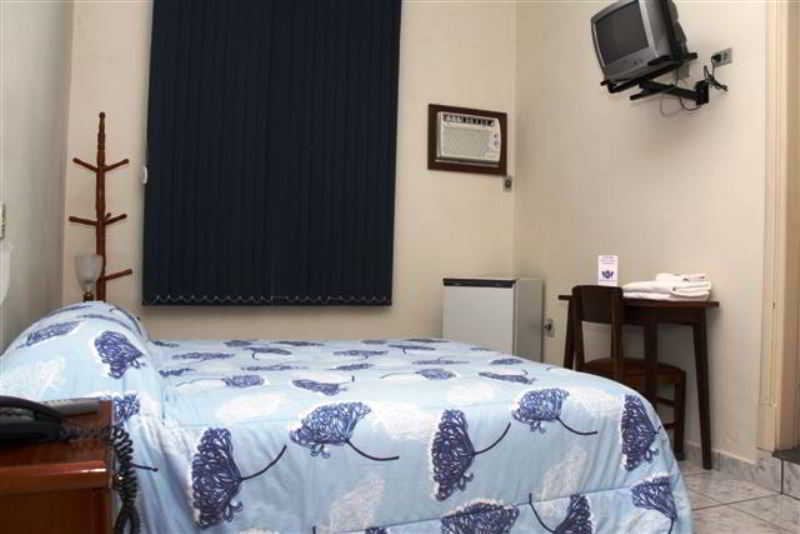 ホテル Avenida Palace