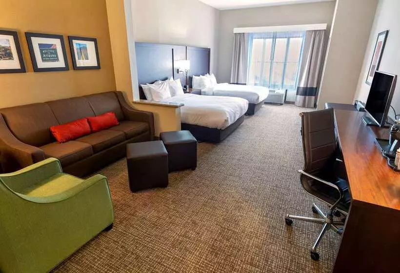 Отель Comfort Suites Goodyearwest Phoenix