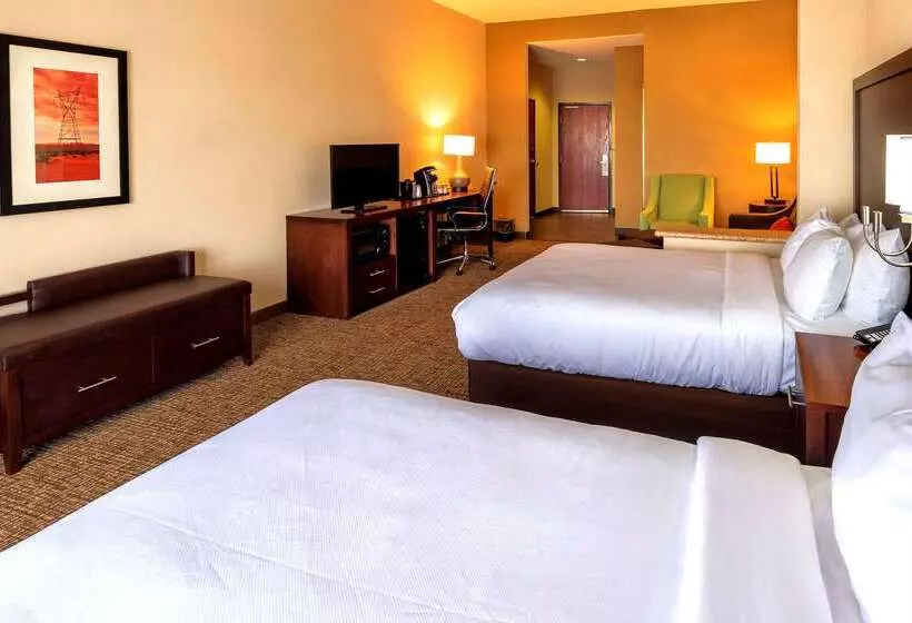Отель Comfort Suites Goodyearwest Phoenix