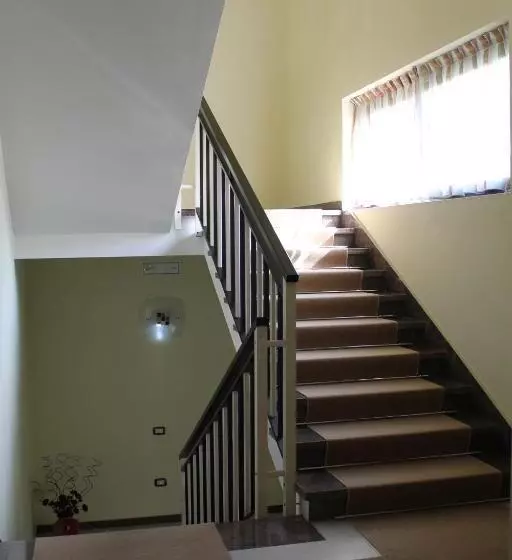 בית מלון כפרי Cristal Eboli