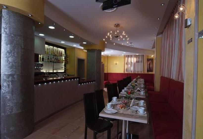 Отель Cristal Eboli