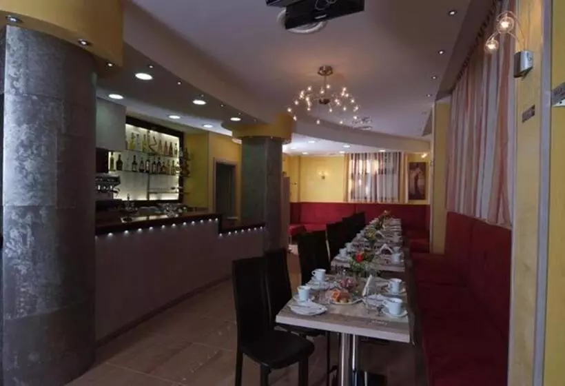 בית מלון כפרי Cristal Eboli