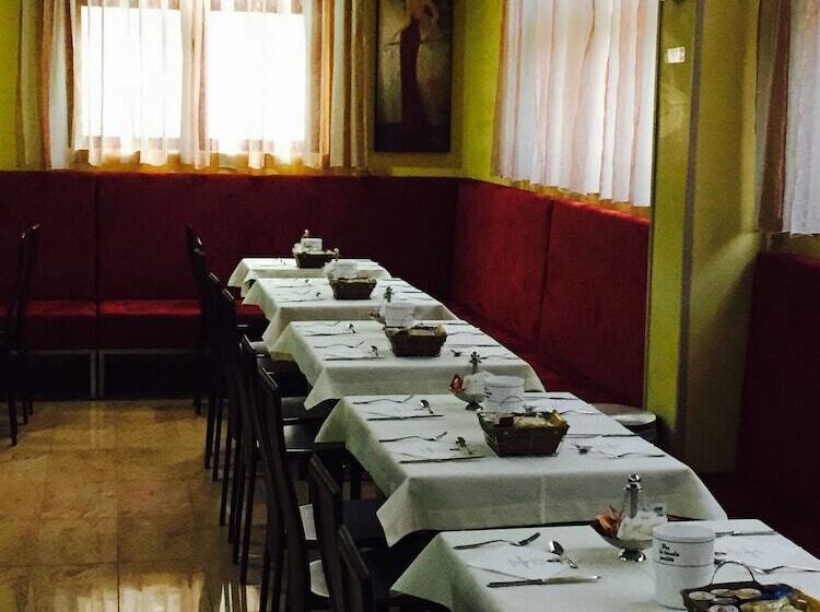 Отель Cristal Eboli