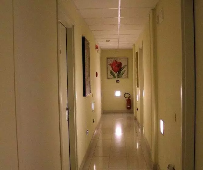 בית מלון כפרי Cristal Eboli