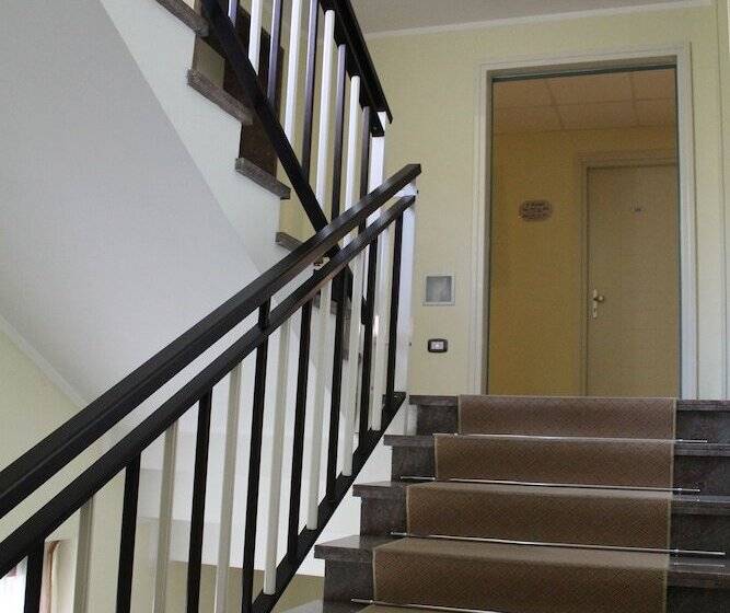 Отель Cristal Eboli