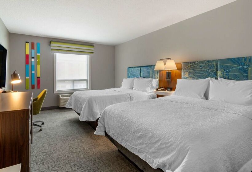 בית מלון כפרי Hampton Inn & Suites By Hilton Edmonton/west