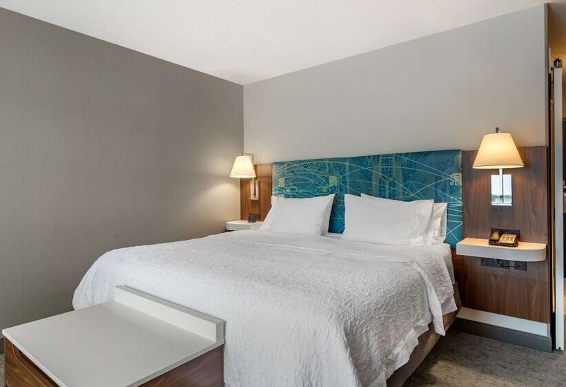 בית מלון כפרי Hampton Inn & Suites By Hilton Edmonton/west