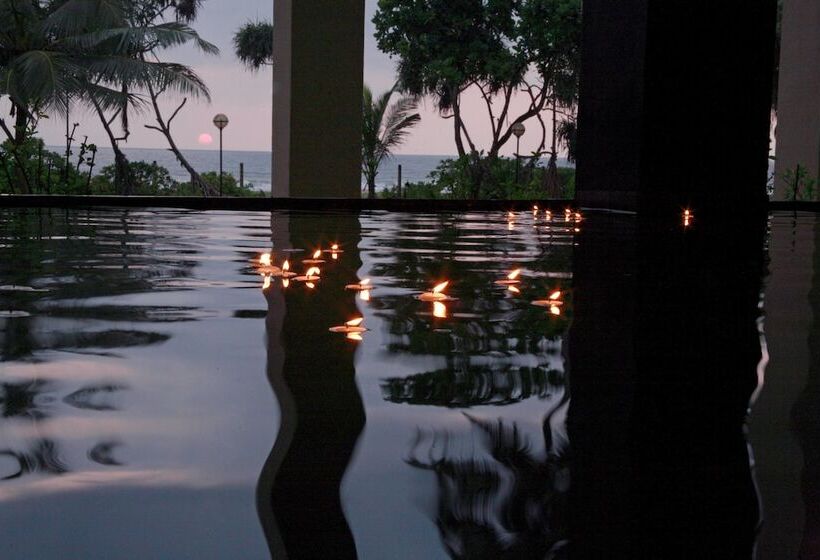 Hotel Heritance Ahungalla