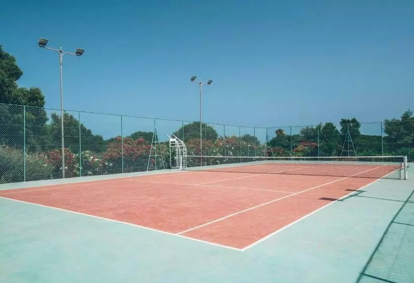 호텔 Iberostar Waves Saidia