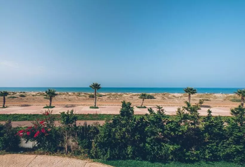 호텔 Iberostar Waves Saidia