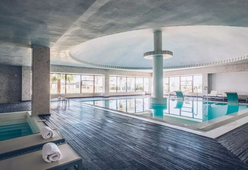 호텔 Iberostar Waves Saidia