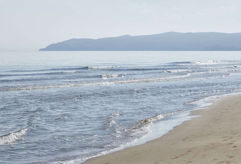 فندق Iberostar Waves Saidia