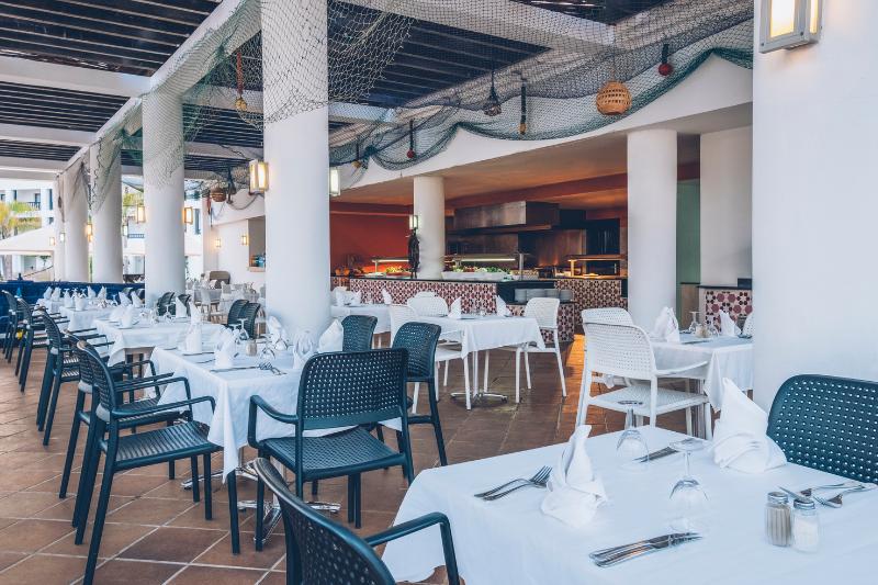 فندق Iberostar Waves Saidia