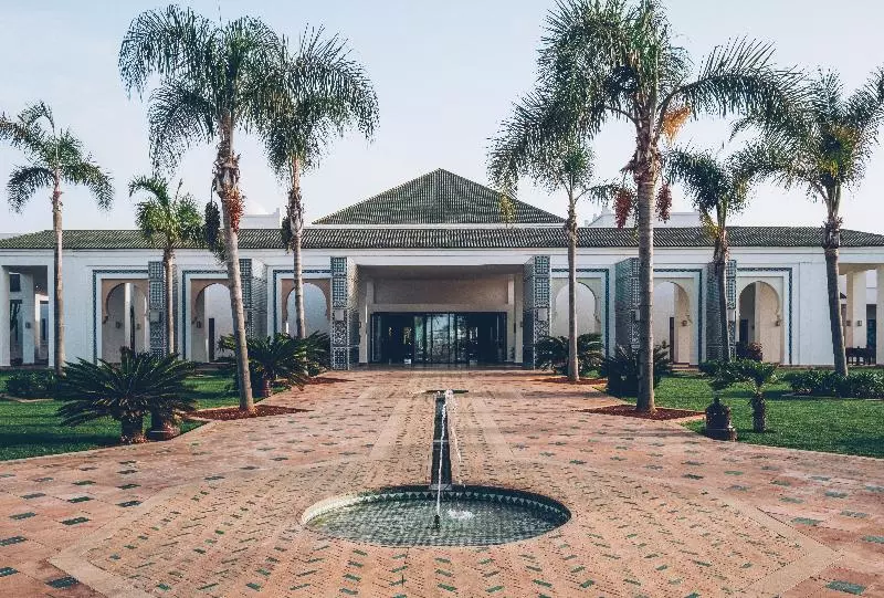 호텔 Iberostar Waves Saidia