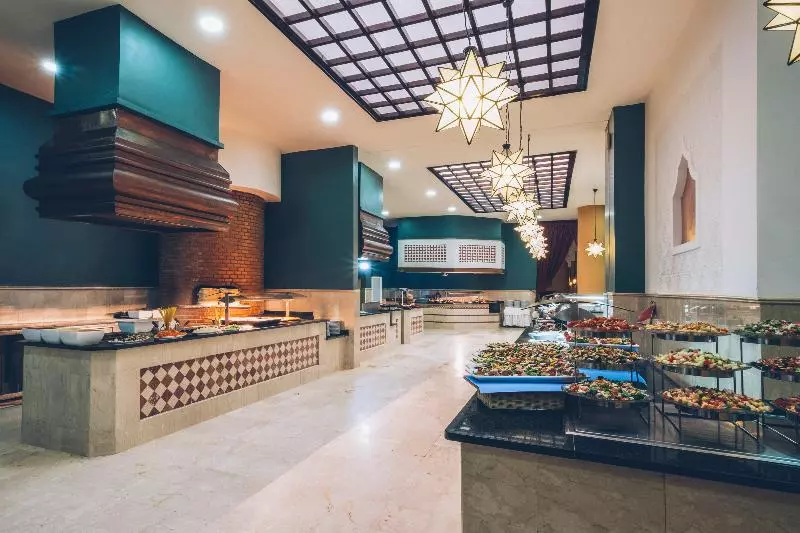 호텔 Iberostar Waves Saidia