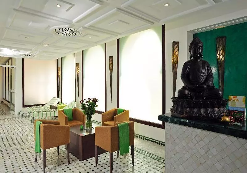 호텔 Iberostar Waves Saidia