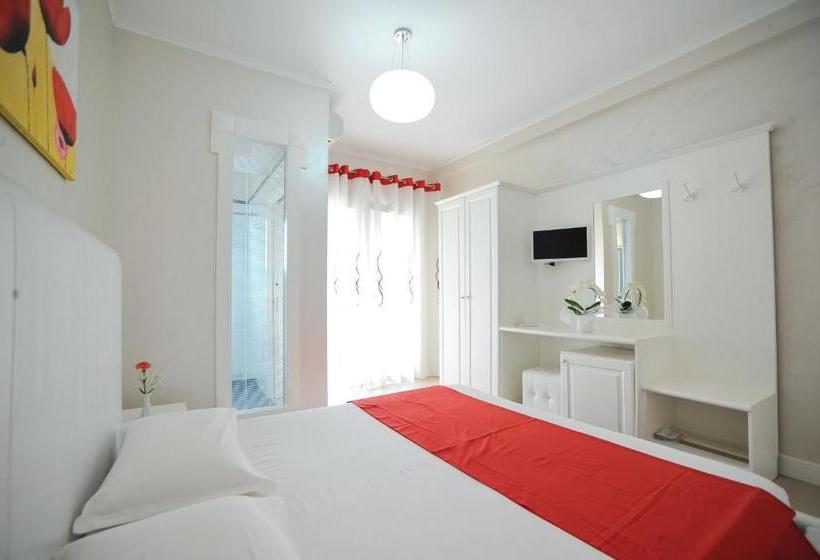 فندق Iliria Internacional