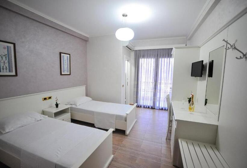 فندق Iliria Internacional