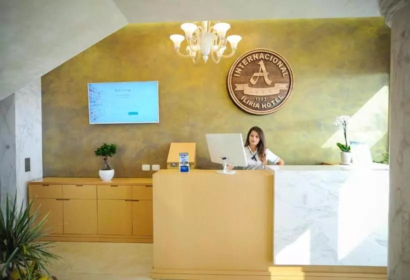 호텔 Iliria Internacional