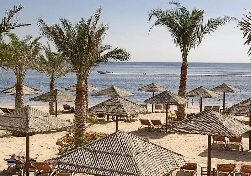 هتل Miramar Al Aqah Beach Resort