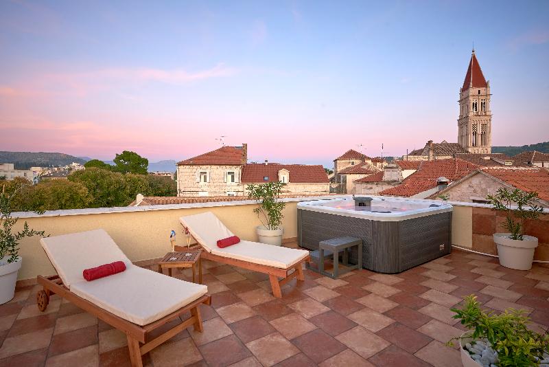 Hotel Palace Derossi