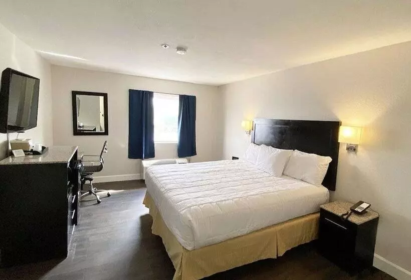 فندق Baymont By Wyndham Del Rio