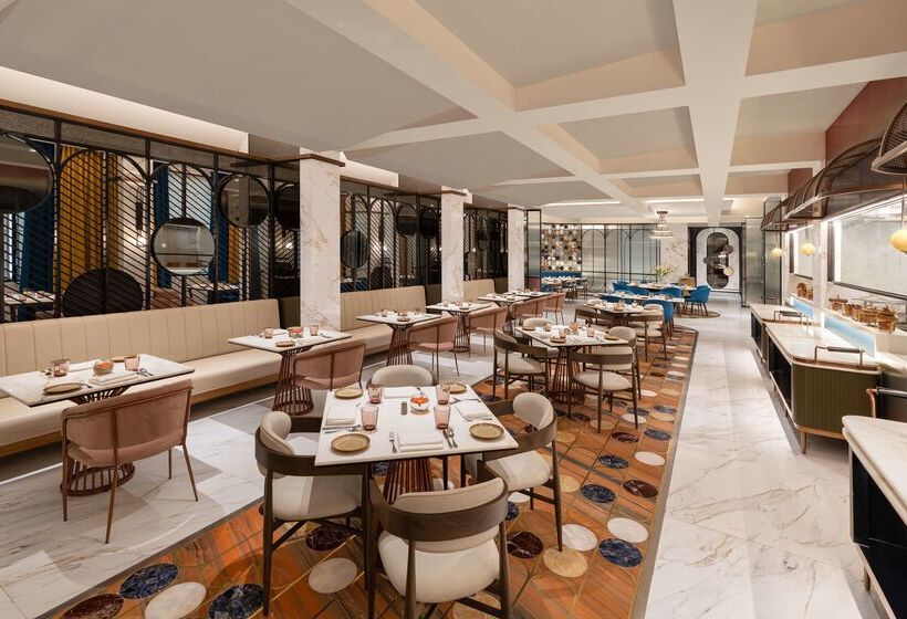 هتل Radisson Mumbai Goregaon