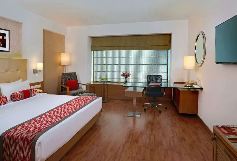 فندق Radisson Mumbai Goregaon