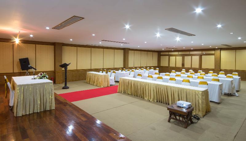 호텔 Rajapruek Samui Resort   Sha Plus