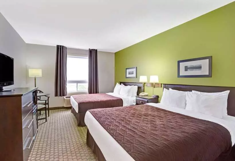 בית מלון כפרי Super 8 By Wyndham Stjerome