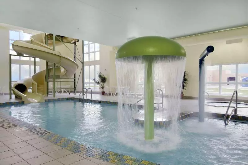 בית מלון כפרי Super 8 By Wyndham Stjerome