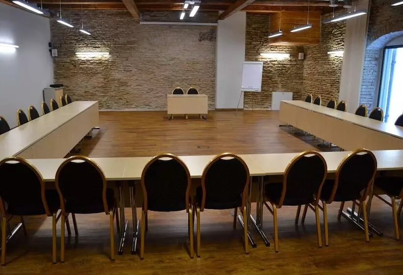 هتل Vihula Manor Country Club & Spa