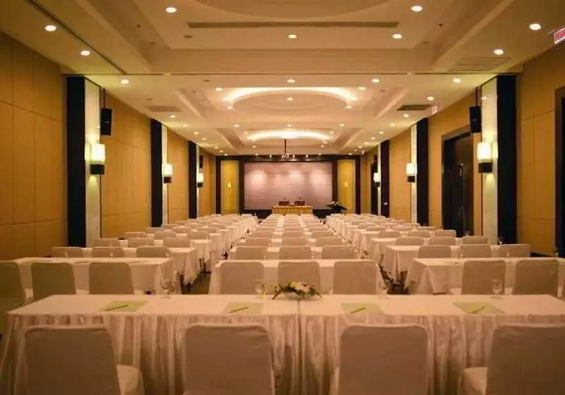 Kantary Bay Hotel And Serviced Apartment Rayong