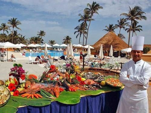 Sunbeach Hotel & Resort