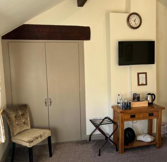 فندق صغير The Fleece Inn At Barkisland