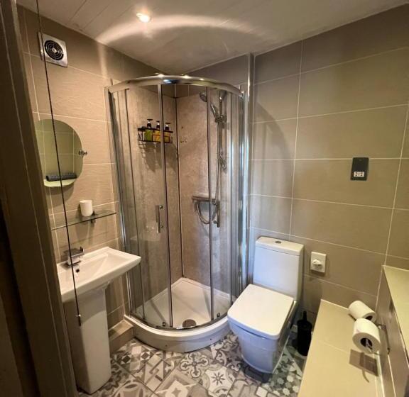 فندق صغير The Fleece Inn At Barkisland