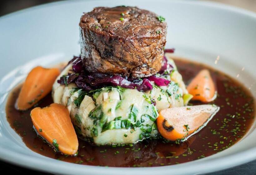 فندق صغير The Fleece Inn At Barkisland