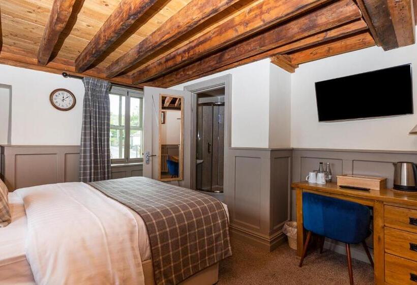 فندق صغير The Fleece Inn At Barkisland