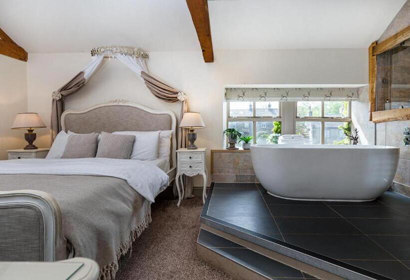 فندق صغير The Fleece Inn At Barkisland