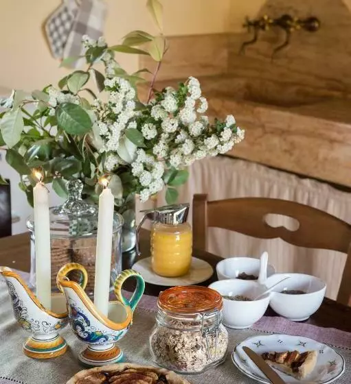 هتل Agriturismo Cretaiole