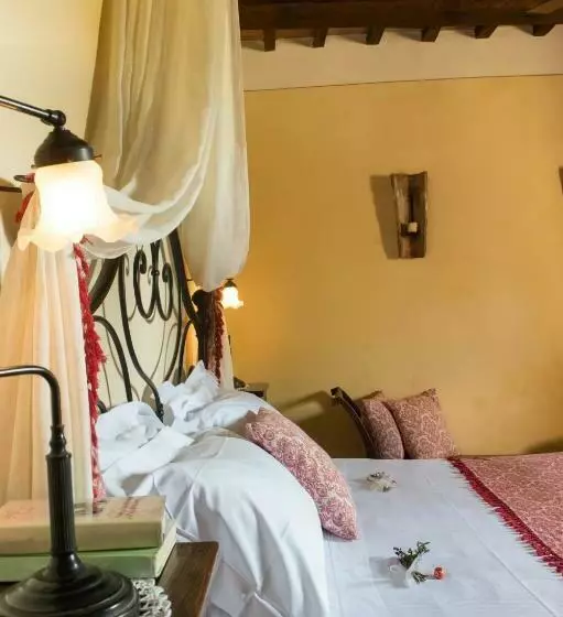 هتل Agriturismo Cretaiole