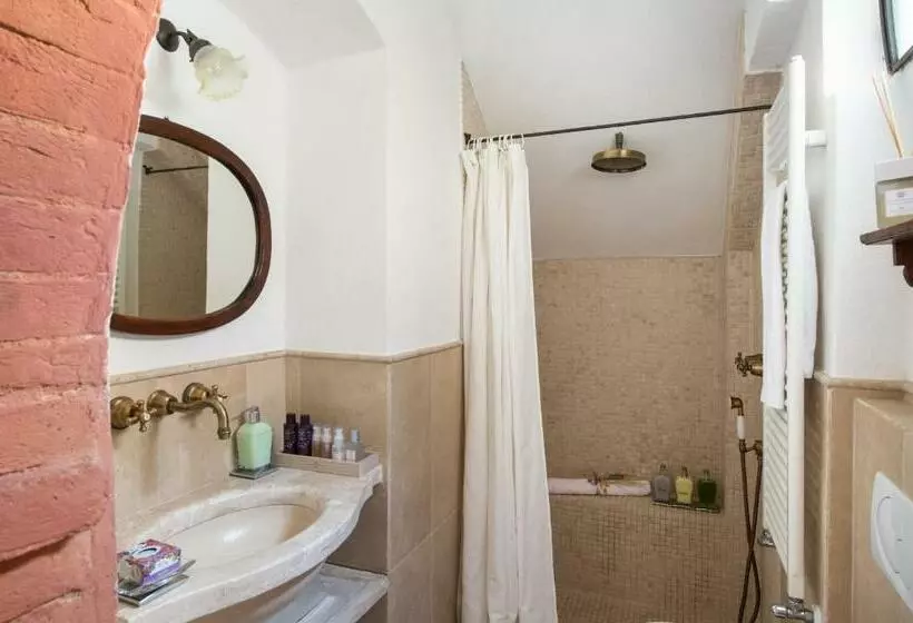 هتل Agriturismo Cretaiole