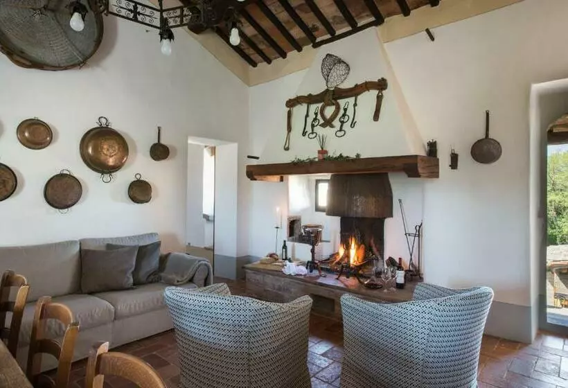 هتل Agriturismo Cretaiole